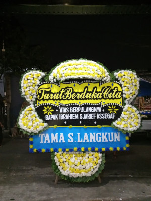 Papan Bunga Duka di Toseho